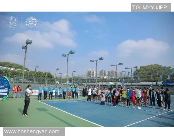 深圳网球队在网球比赛中创下新高经验排名引发广泛关注与讨论 深圳网球队在网球比赛中创下新高经验排名引发广泛关注与讨论